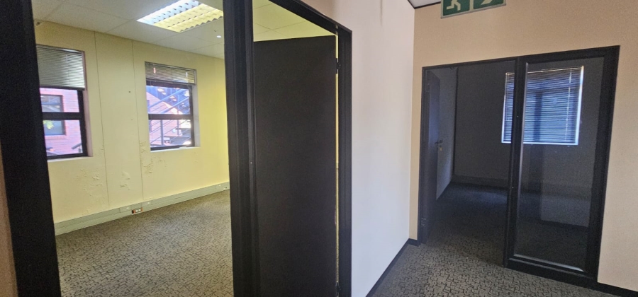 To Let commercial Property for Rent in Vincent Eastern Cape